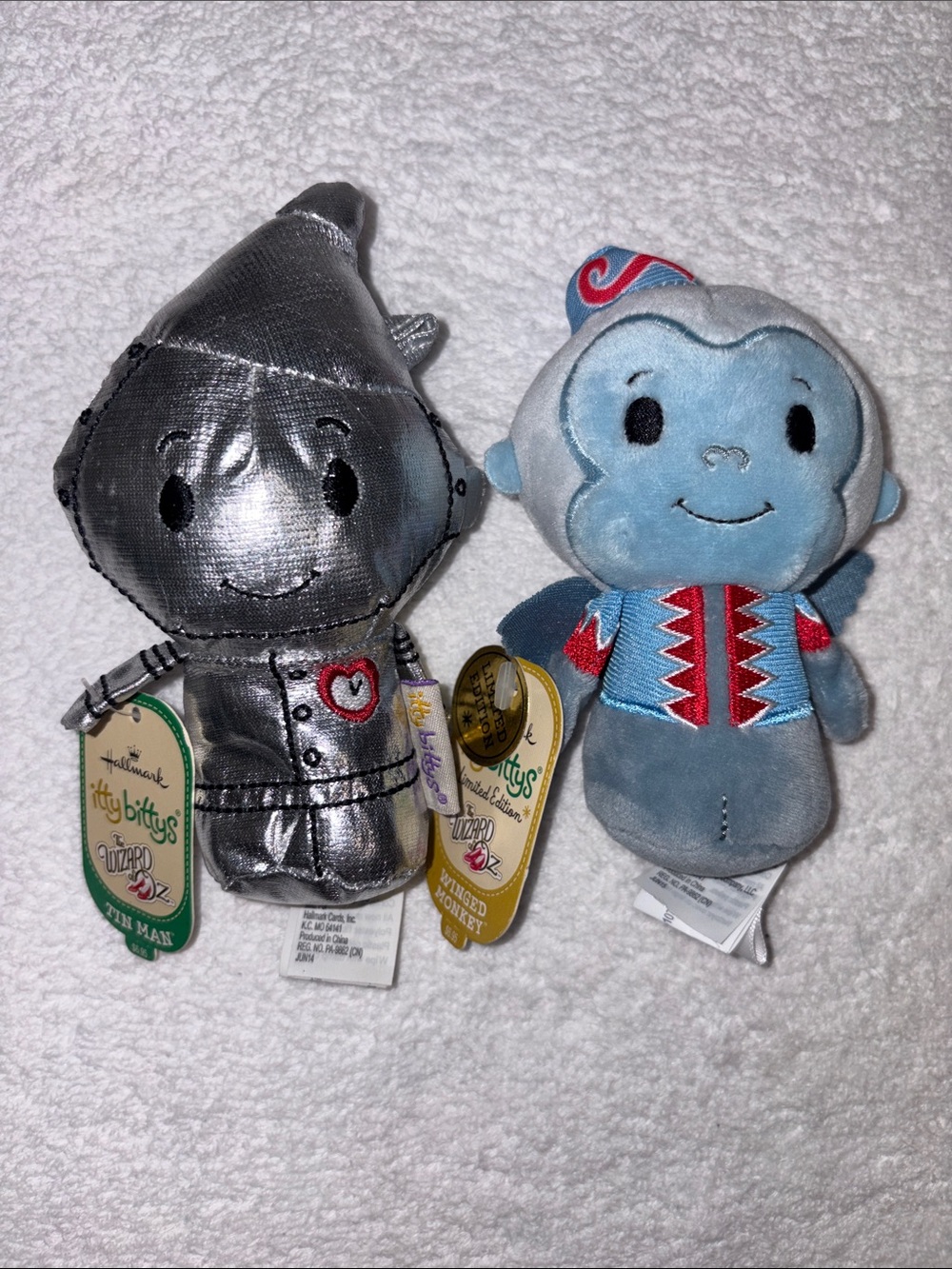 Hallmark Itty Bitty’s wizard of oz  tin Man and flying Blue Monkey Plush Set nwt